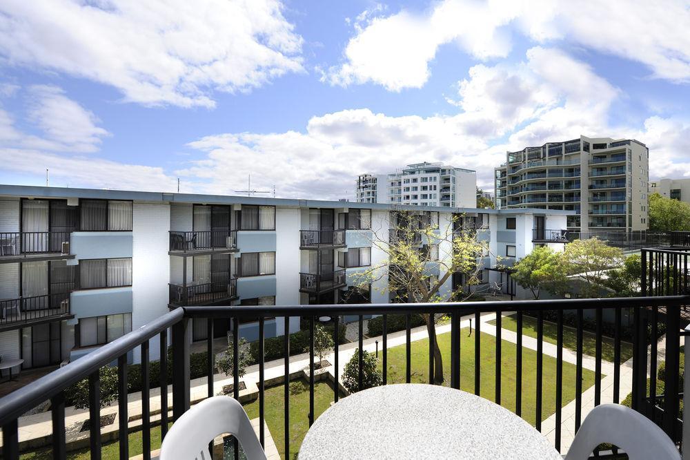 Lodestar Waterside Apartments Perth Exterior photo