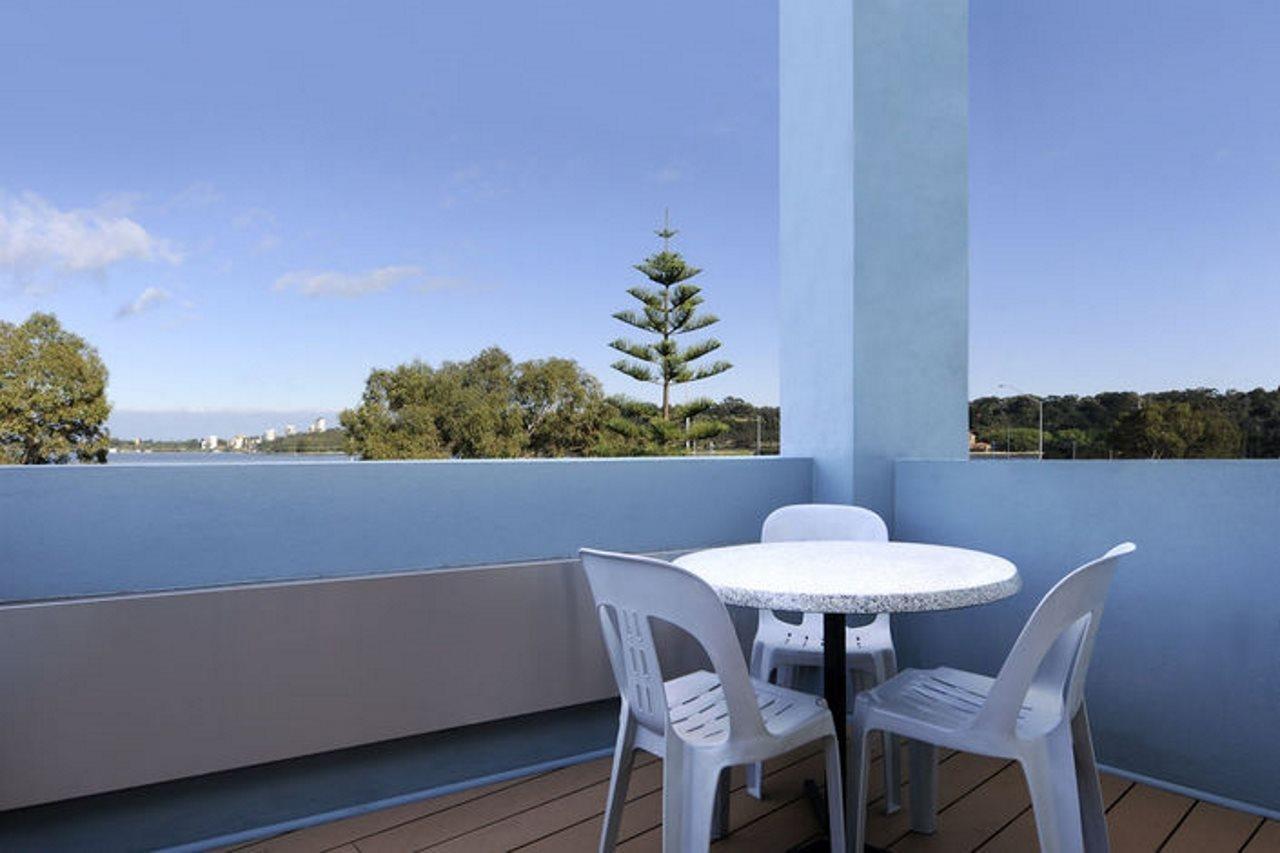 Lodestar Waterside Apartments Perth Exterior photo