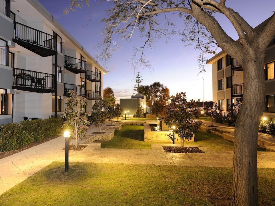 Lodestar Waterside Apartments Perth Exterior photo